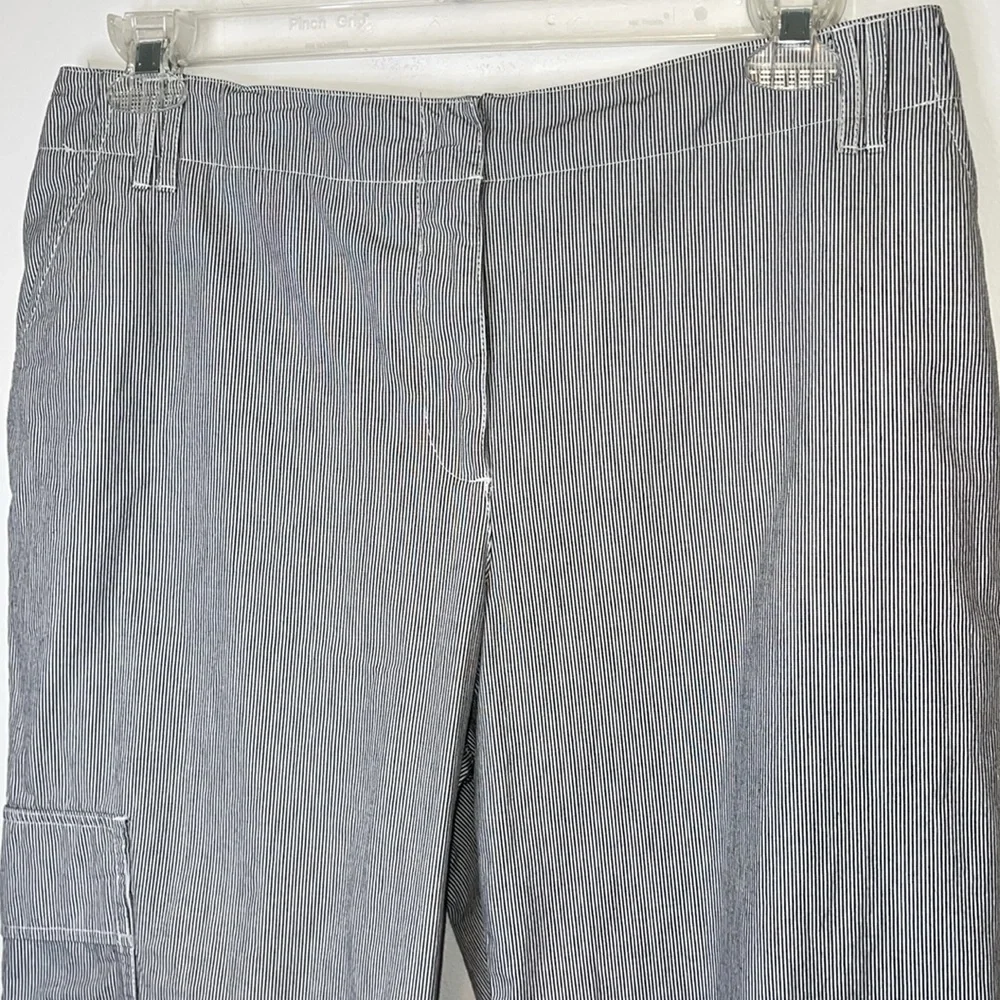 Chico's Cropped Pants Size 2.5 (14 / Large US) - Picture 3 of 9